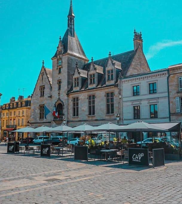 5- Hypercentre - 4Pers - Clim - Terrasse - Netflix Apartment Libourne Luaran gambar